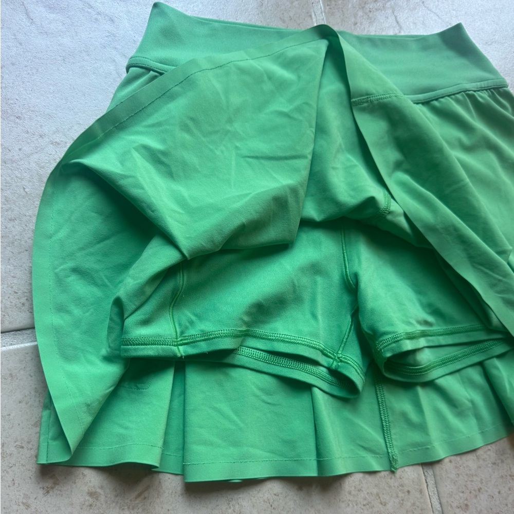 Offline by Aerie Green Women's Skort - Picture 6 of 6